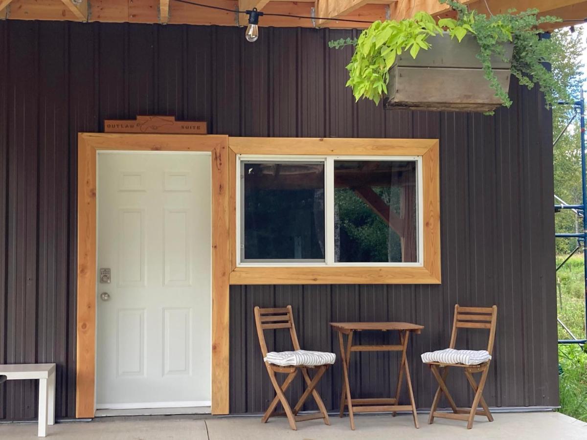 Battle Creek Ranch, Wells Gray Park Vila Clearwater Exterior foto